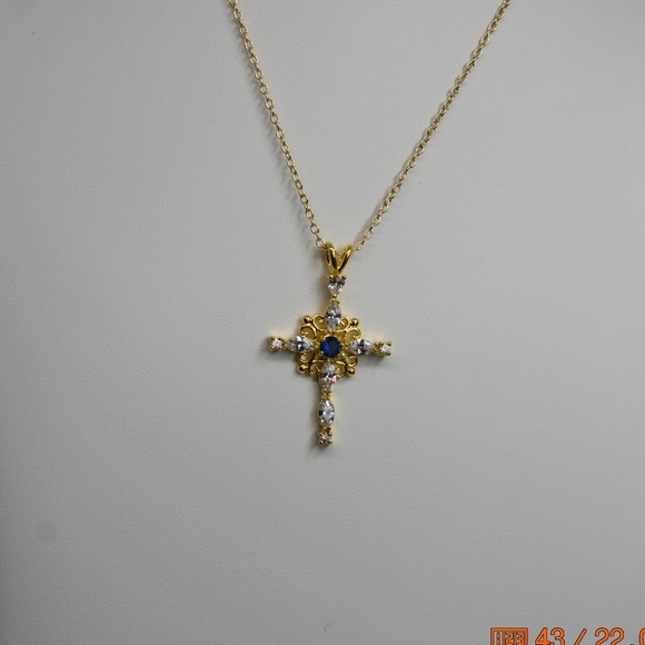 COPY - Gold Filled Cross Necklace! - Picture 12 of 12